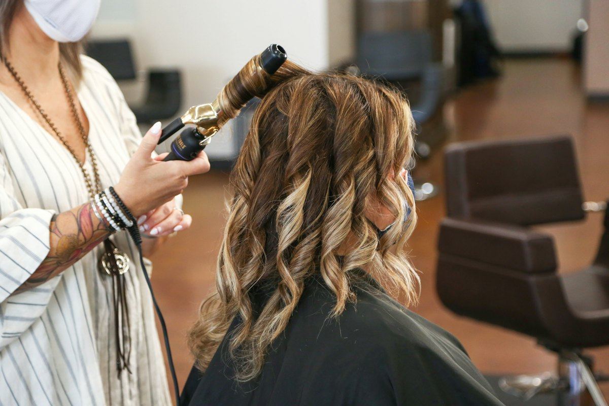 Hair Highlights Price in Delhi, and Highlights vs Global Colour