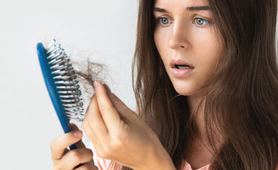 5 Effective Ways to Treat Hairfall at a Salon